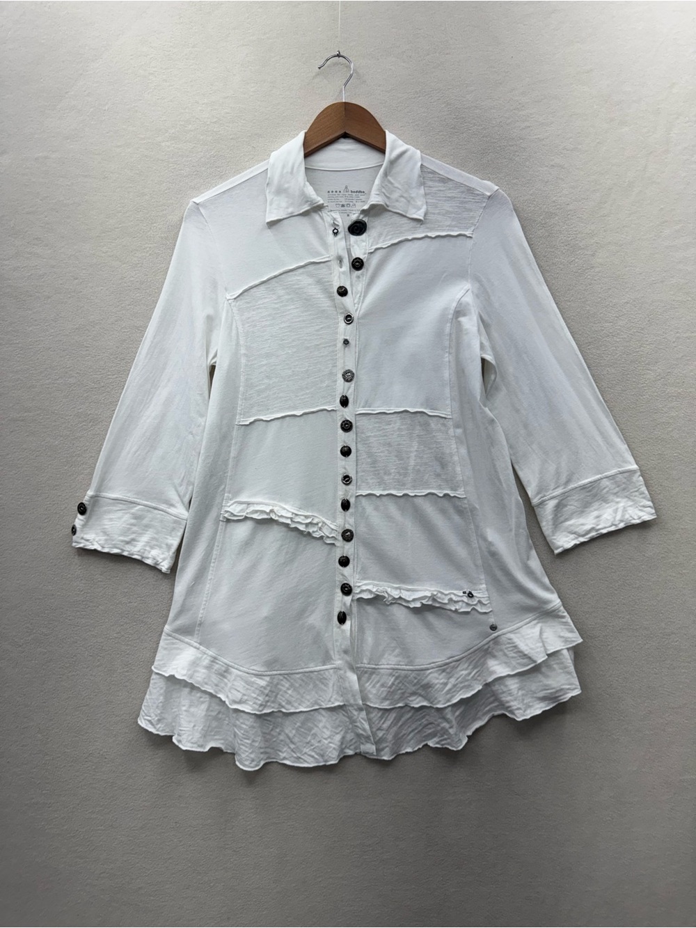 Neon Buddha Women’s Medium In My Life Shirt Ruffled Button Up Tunic White